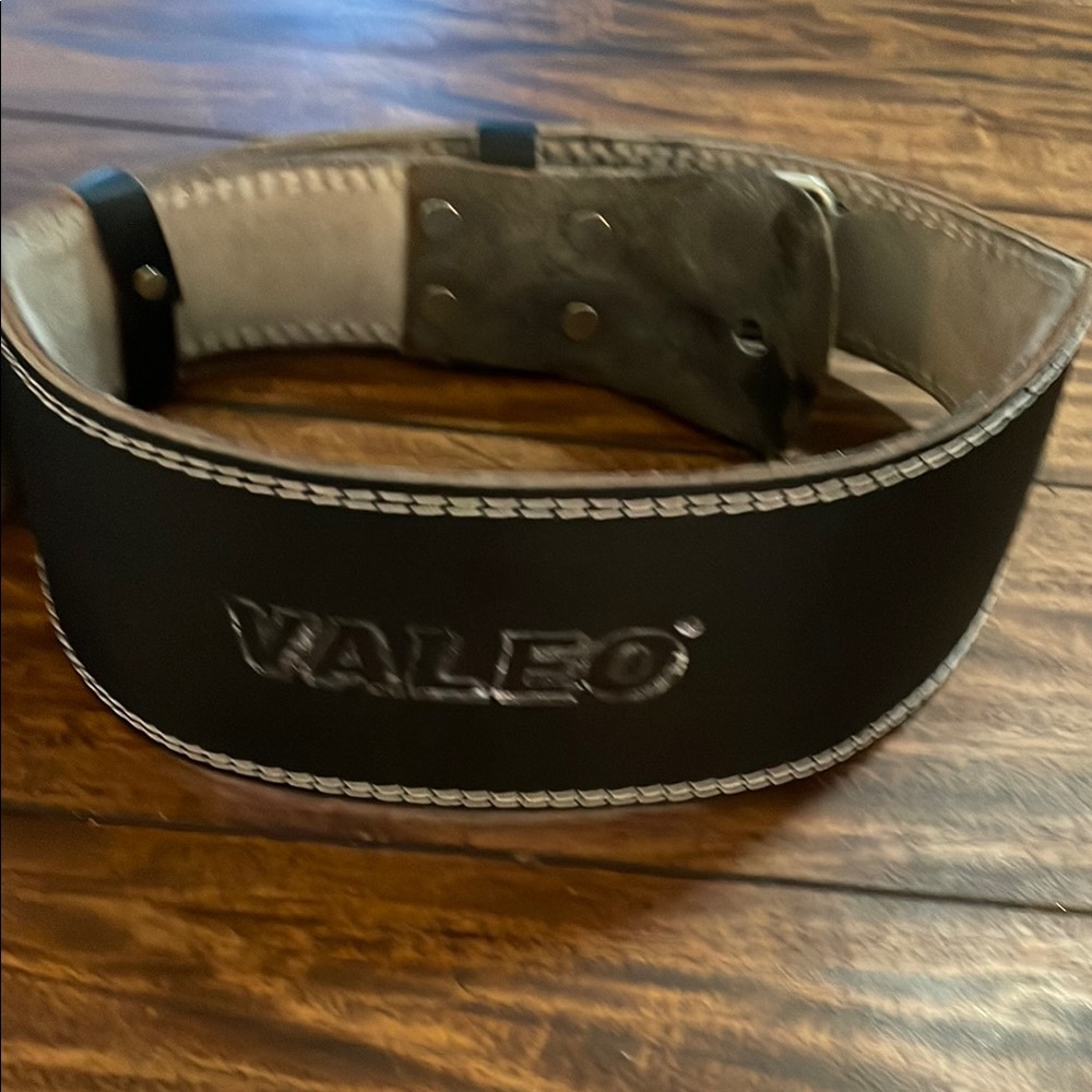 Black Men's weightlifting 🏋️‍♀️ Belt